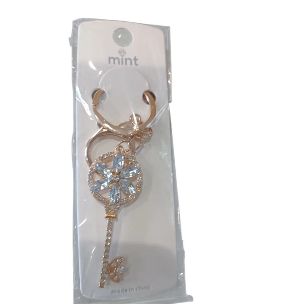 Skeleton Key Flower Rhinestone Keychain Purse Charm in Diamond Gold Tones